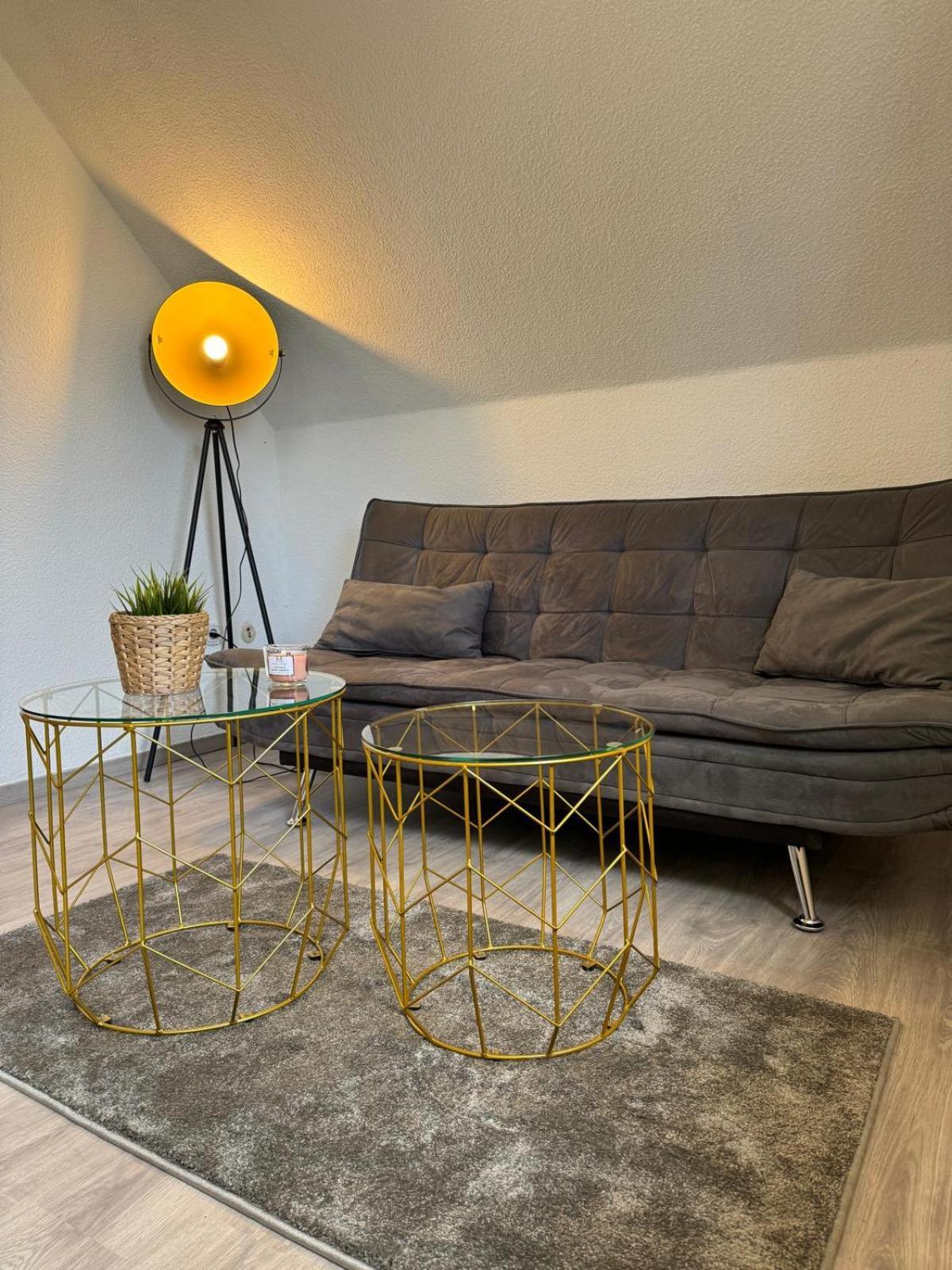 Ama Home Apartment In Hiddenhausen - Wlan, Smart-Tv - Nahe A30 & A2 - Nur 10 Min Von Herford Экстерьер фото